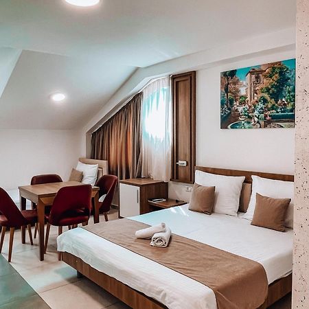 Astoria Struga Apartment Bagian luar foto