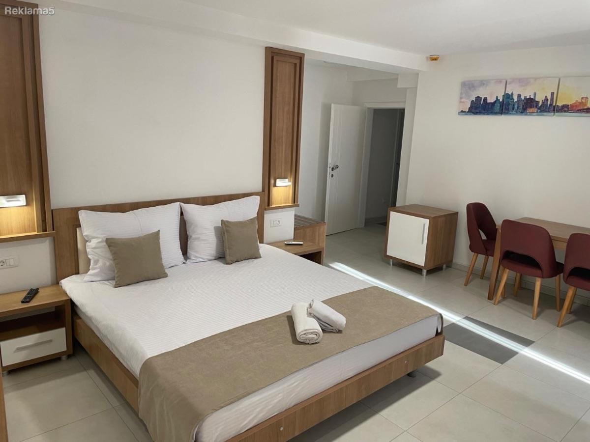 Astoria Struga Apartment Bagian luar foto