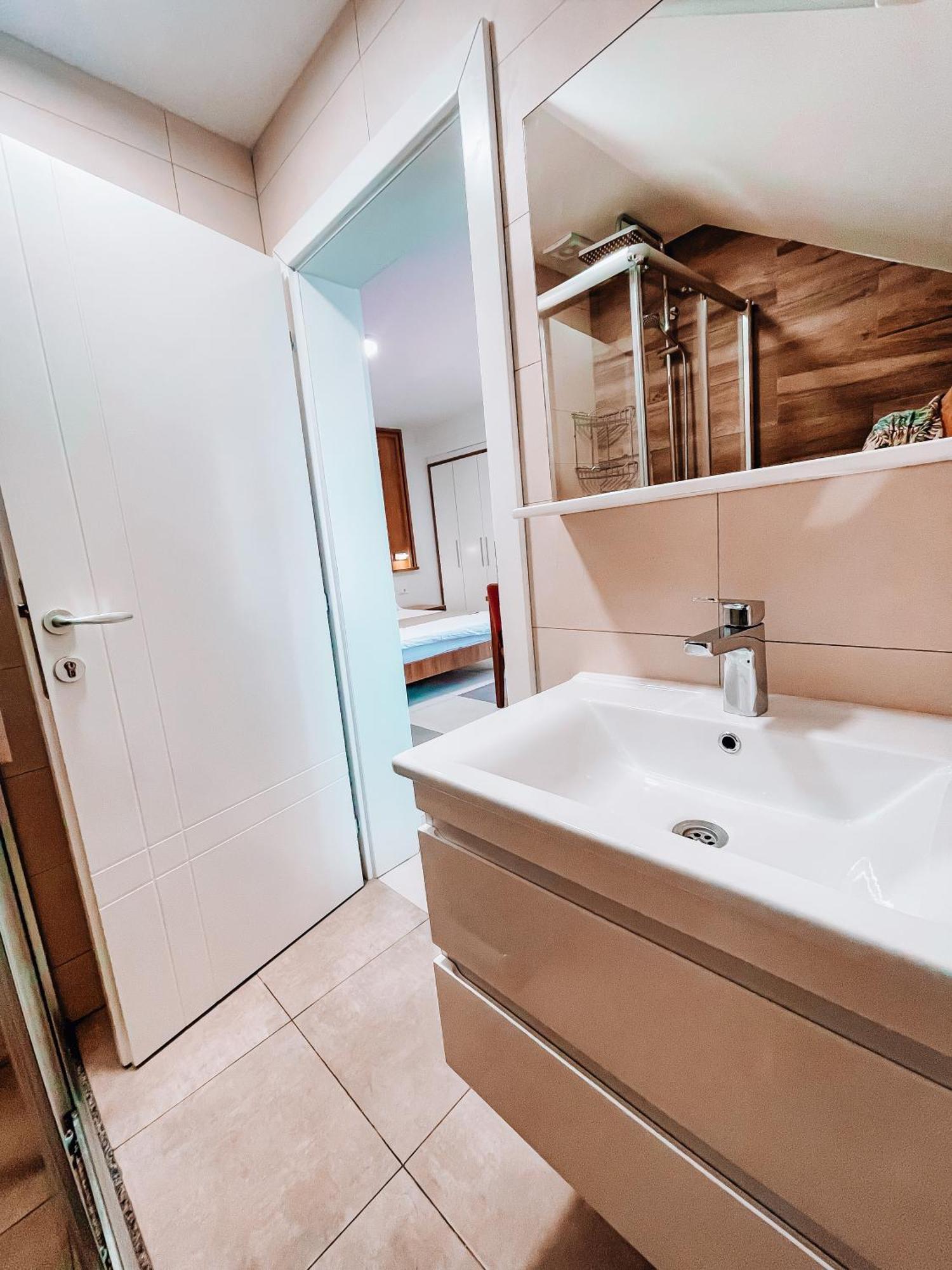Astoria Struga Apartment Bagian luar foto