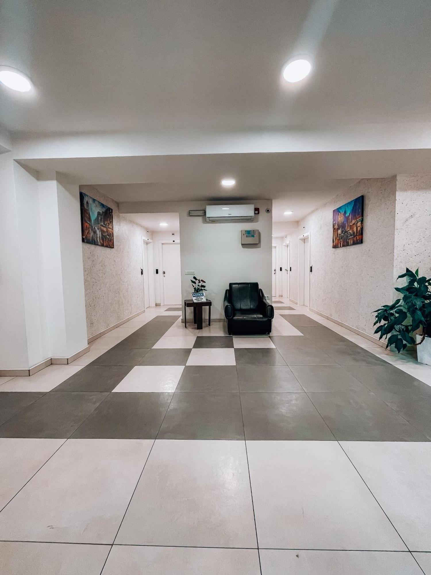 Astoria Struga Apartment Bagian luar foto