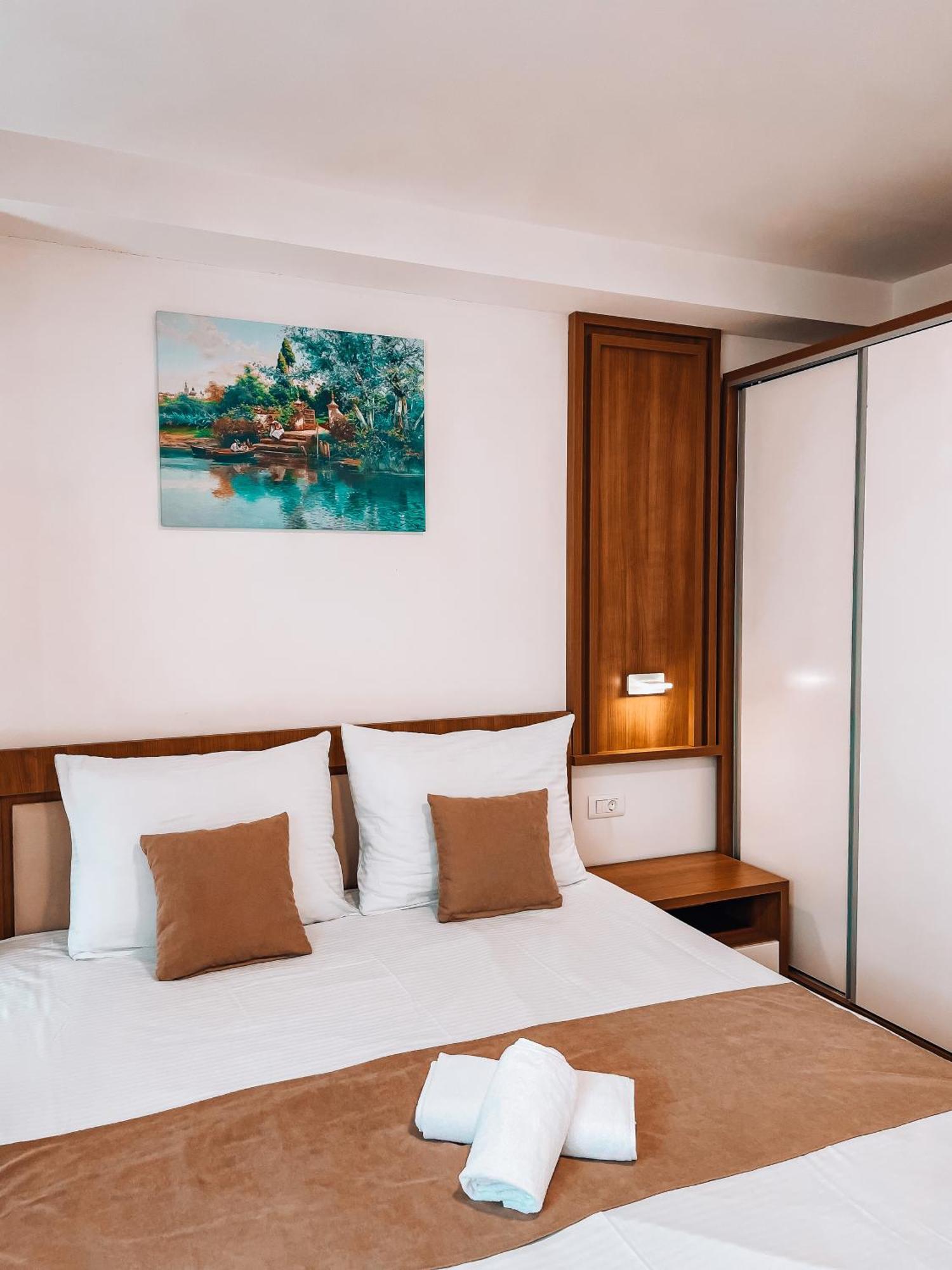 Astoria Struga Apartment Bagian luar foto